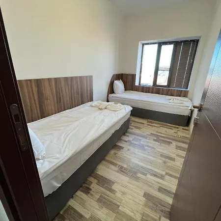 кулата Apartment